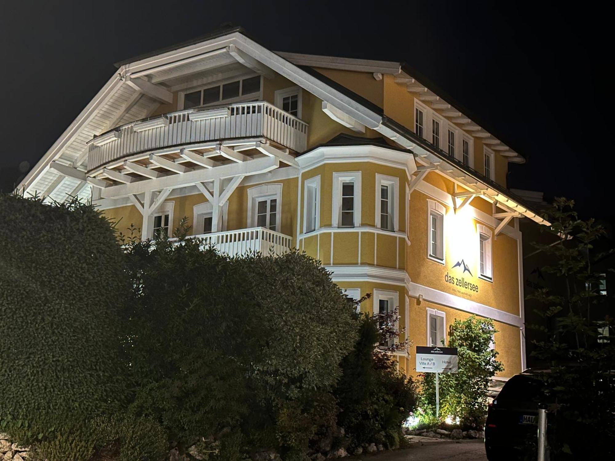 卡罗提尔德别墅酒店 滨湖采尔 外观 照片